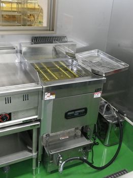 食用油 リサイクル 廃油ゼロ 武蔵油化 東京